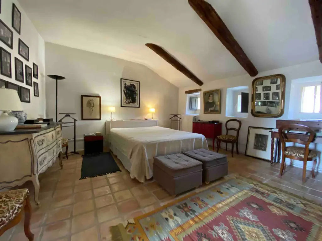 Where you will stay 74a38caf d215 42a5 9152 ad8d42b60365